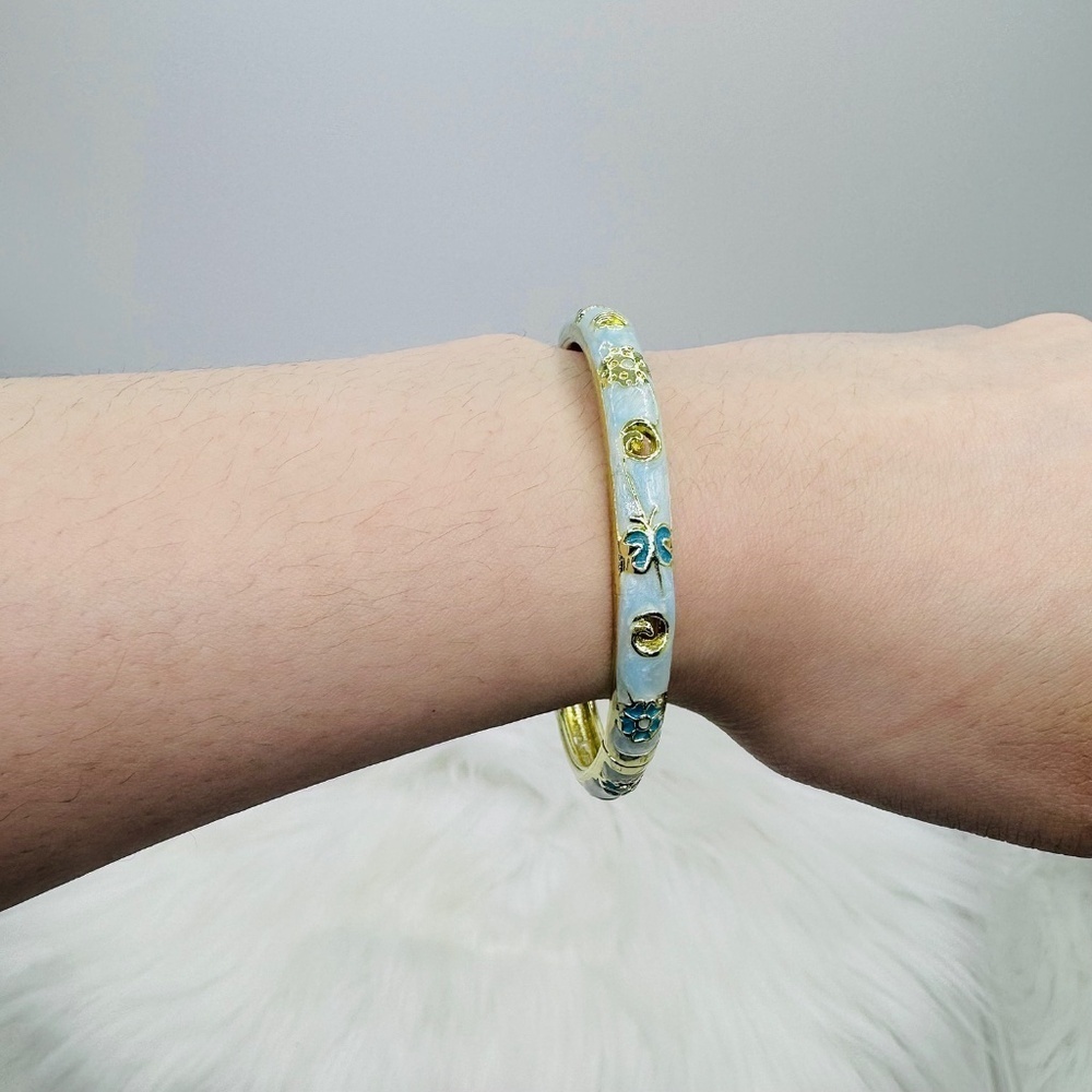 Blue Butterfly & Floral Theme Enamel Hollow Out Cloisonne  Bangle - Picture 4 of 6